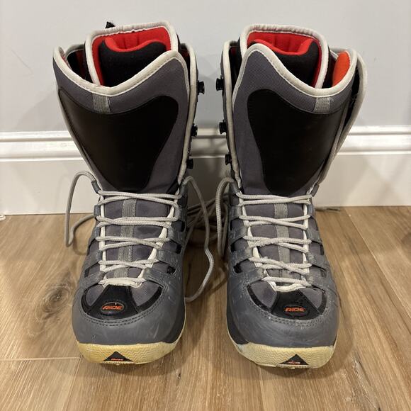 Ride Men’s Snowboard Boots Spark Gray Size 9 Lace Up - Picture 1 of 16